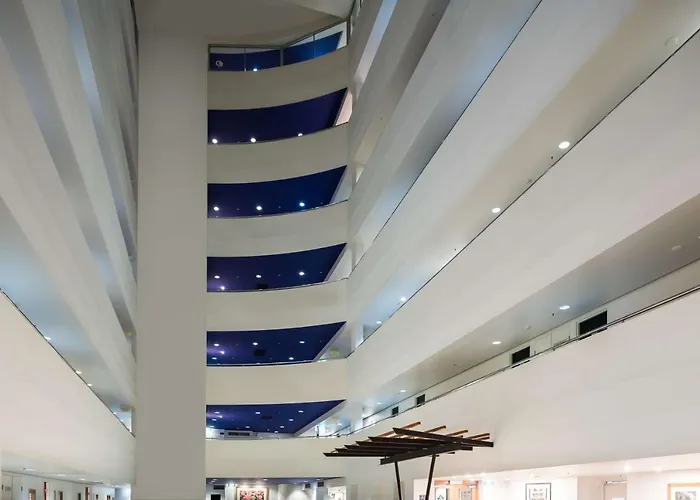 Rydges Darwin Central