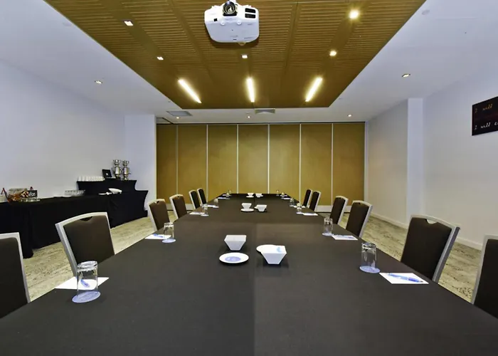 Mantra Pandanas Aparthotel Darwin